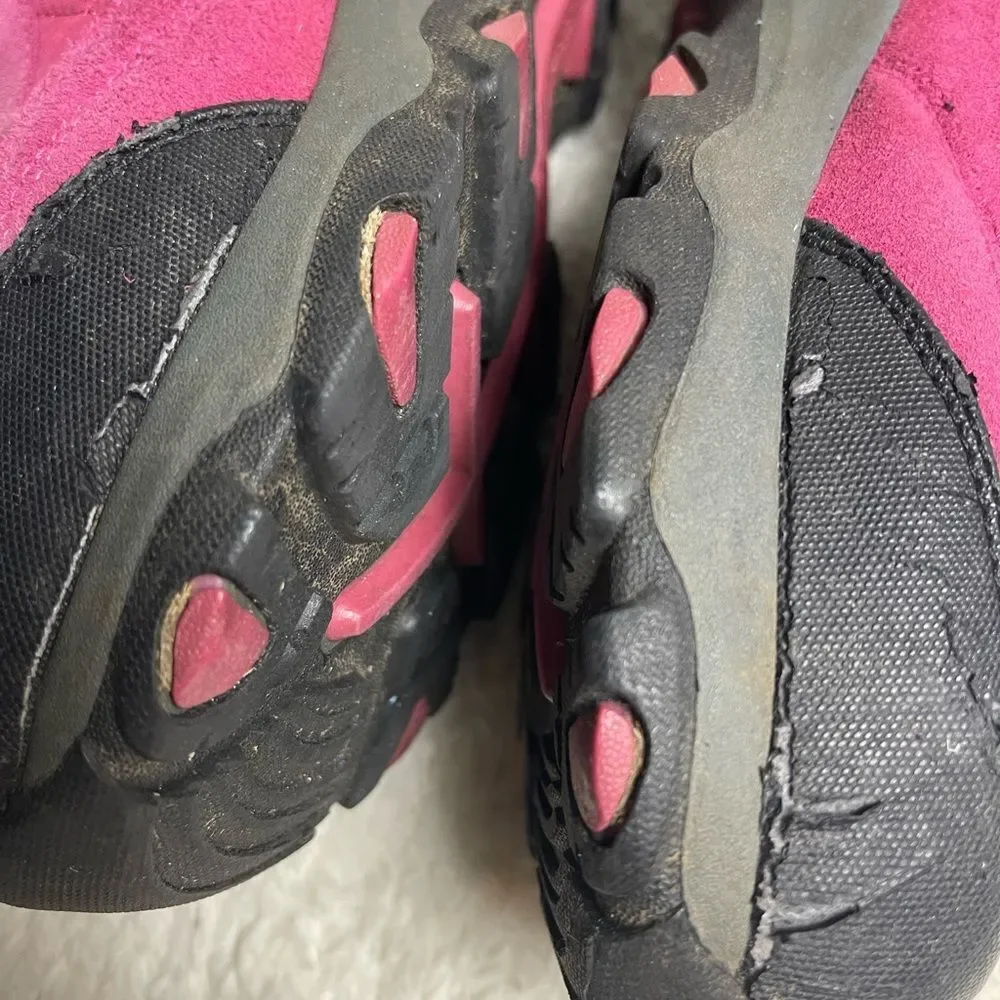 LANDS END Snow Trekker 394044 Pink ,Gray& Black Quilted Ankle Boots SZ8.5B